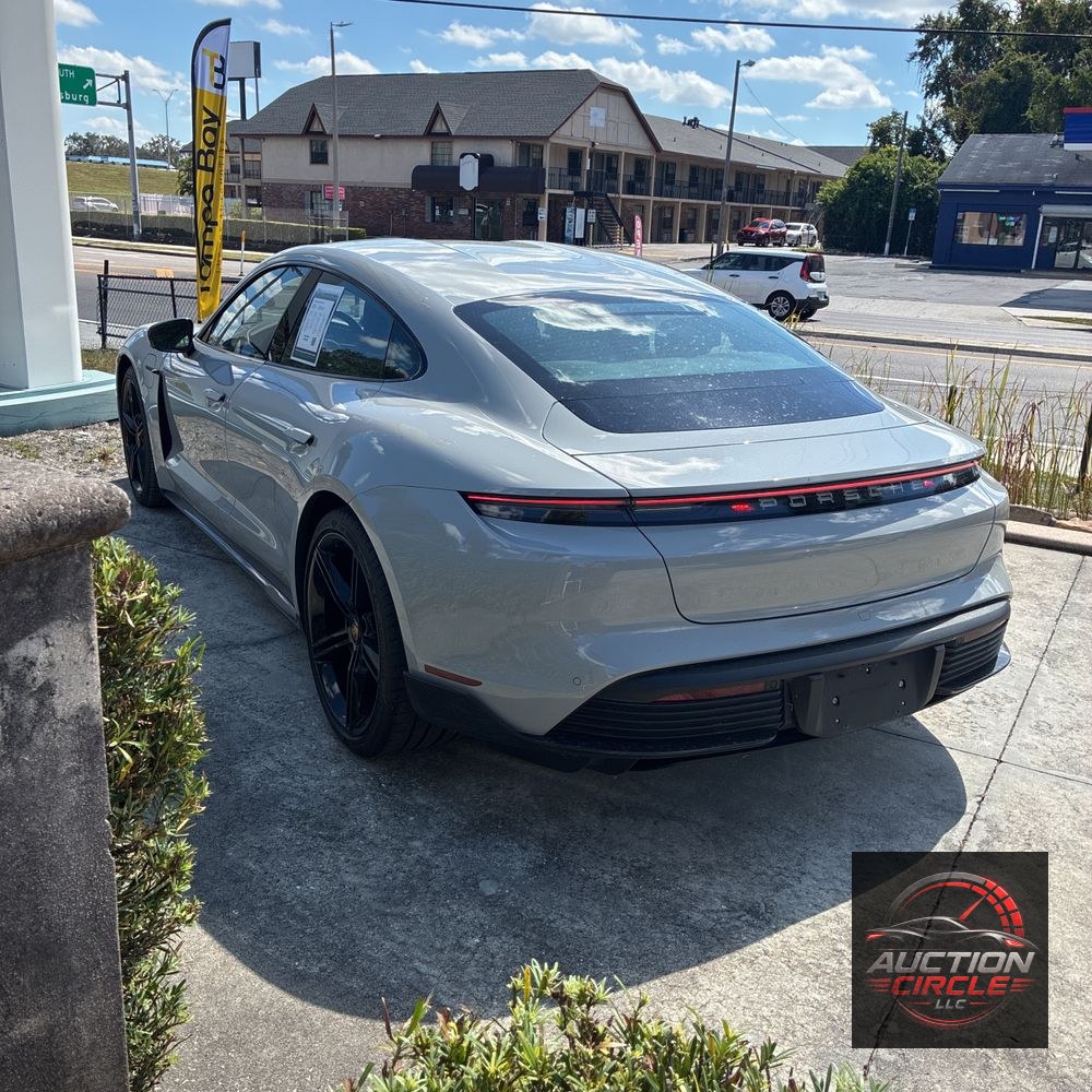 2021 Porsche Taycan Turbo S