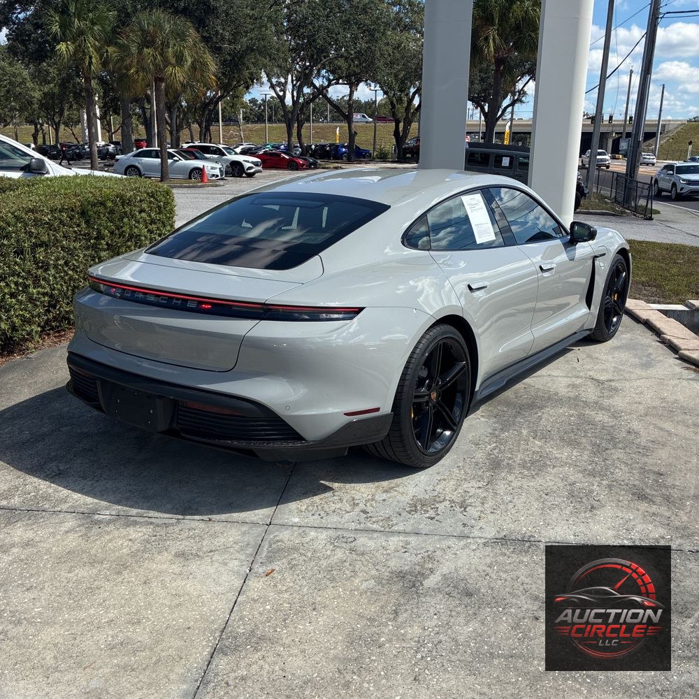 2021 Porsche Taycan Turbo S