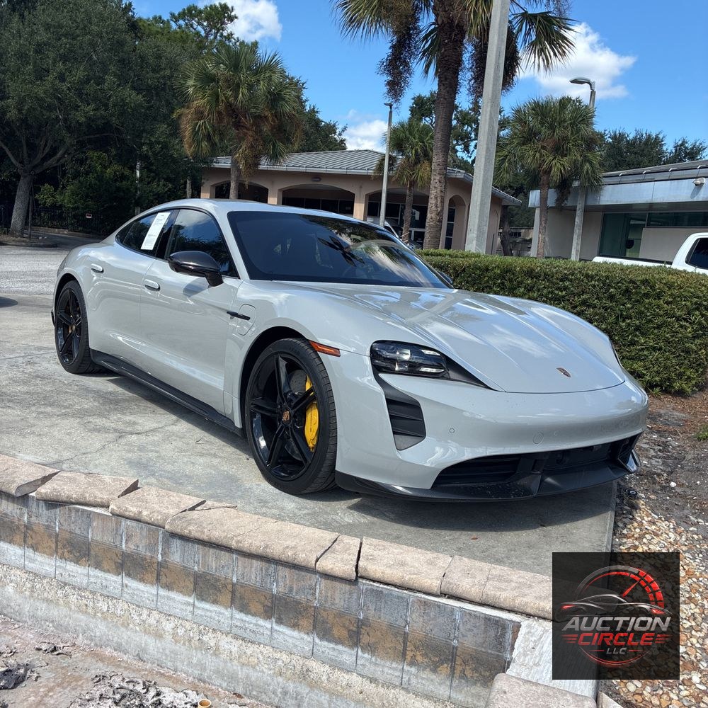 2021 Porsche Taycan Turbo S