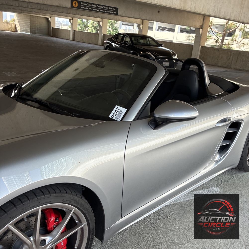 2024 Porsche 718 Boxster S