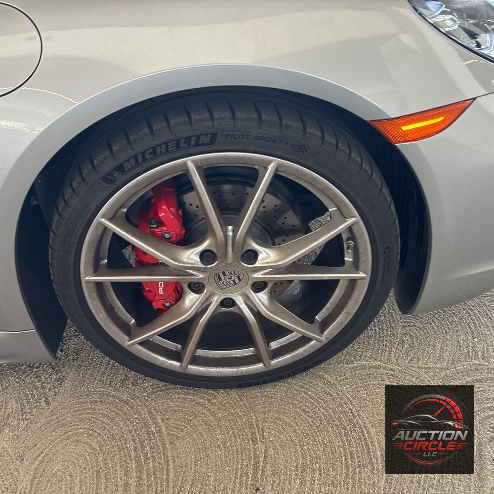 2024 Porsche 718 Boxster S