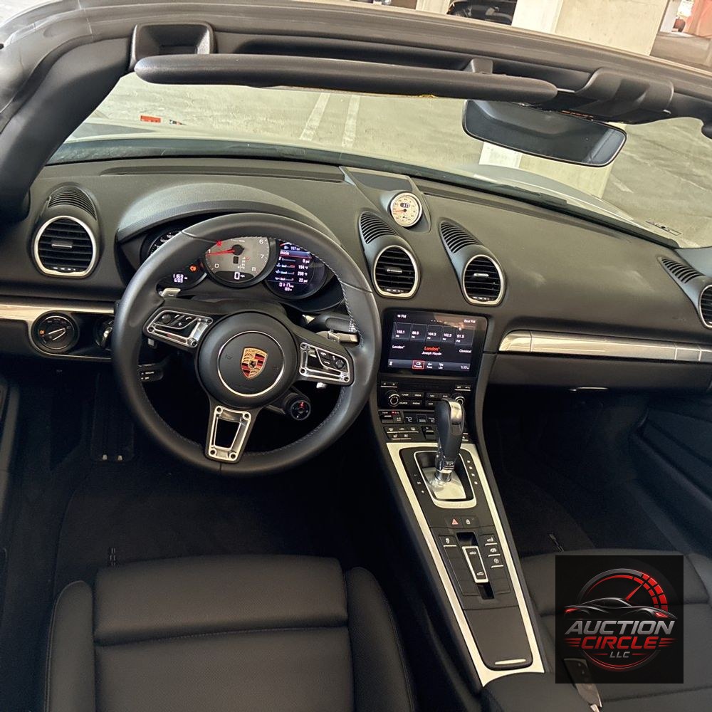 2024 Porsche 718 Boxster S