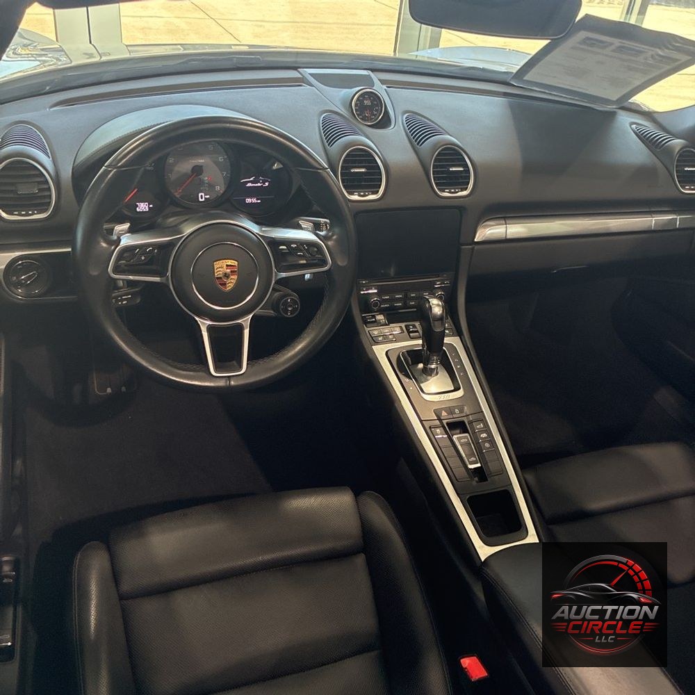2023 Porsche 718 Boxster S