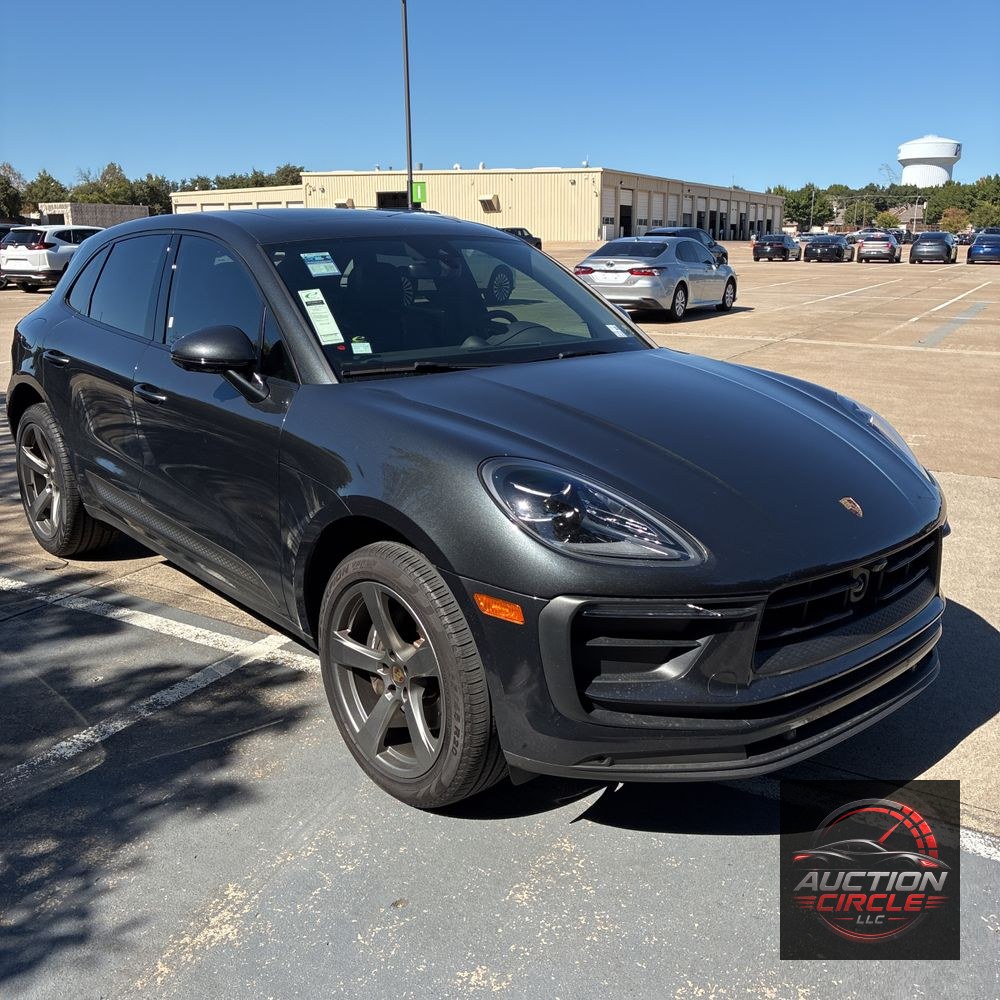 2024 Porsche Macan Base
