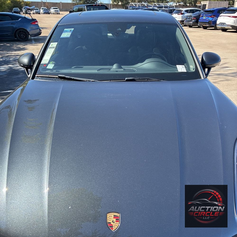 2024 Porsche Macan Base