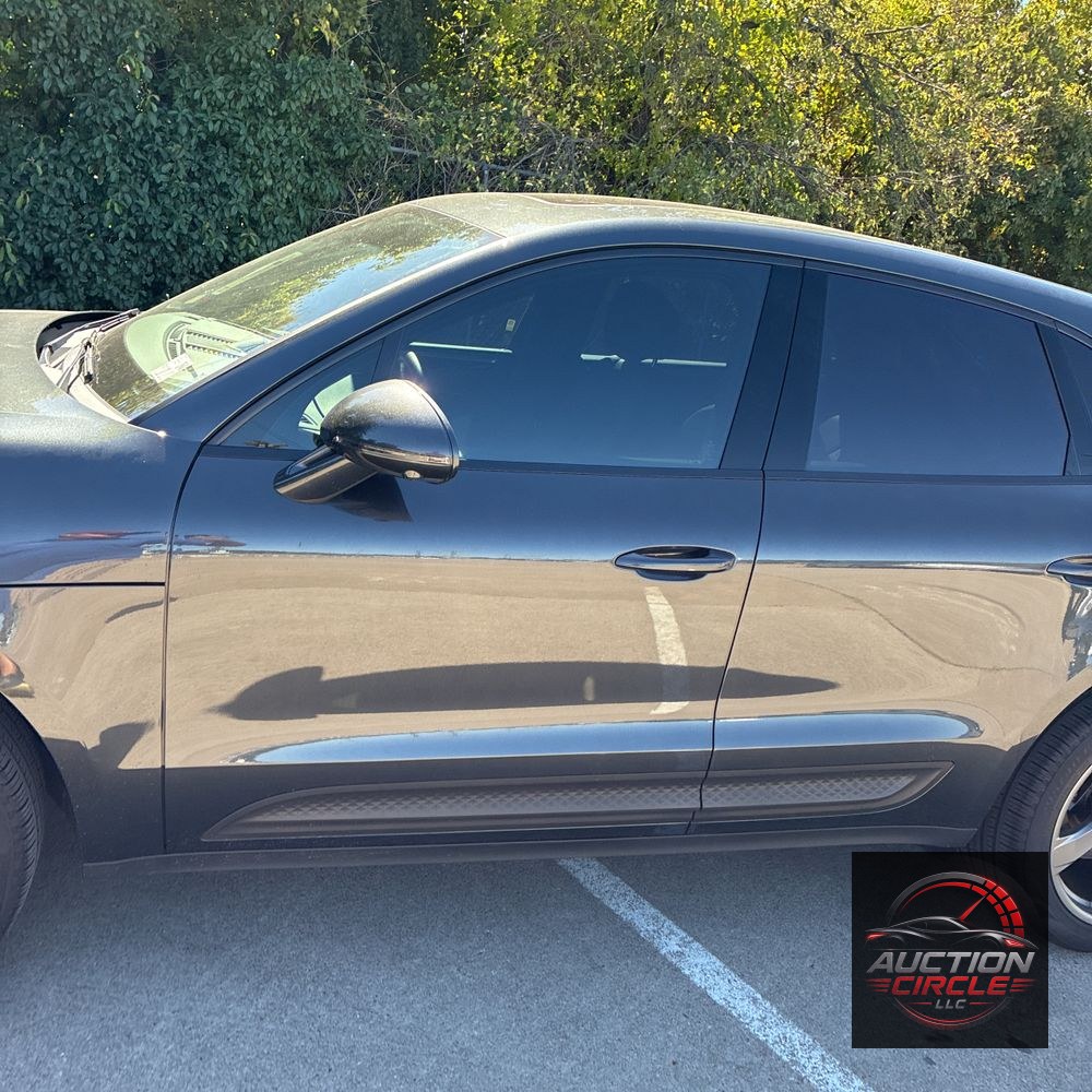 2024 Porsche Macan Base