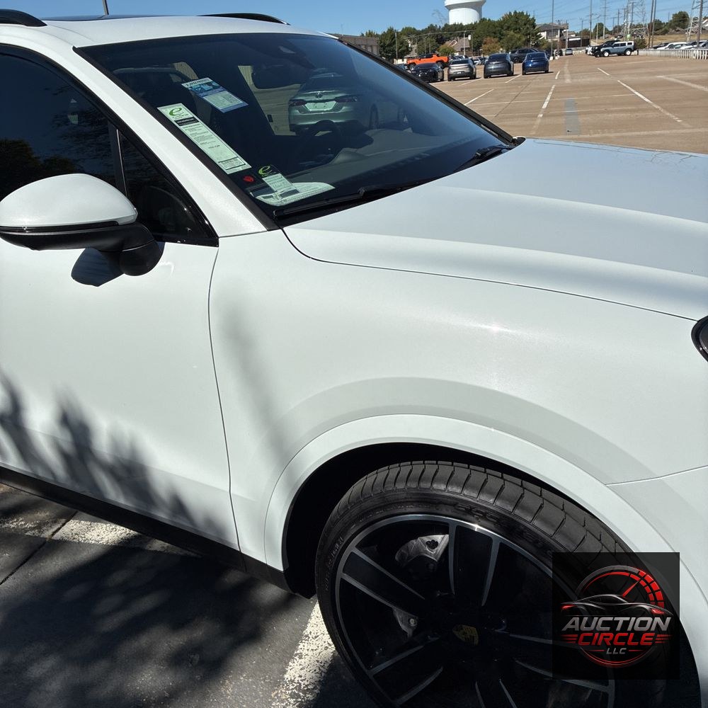 2022 Porsche Cayenne Platinum Edition