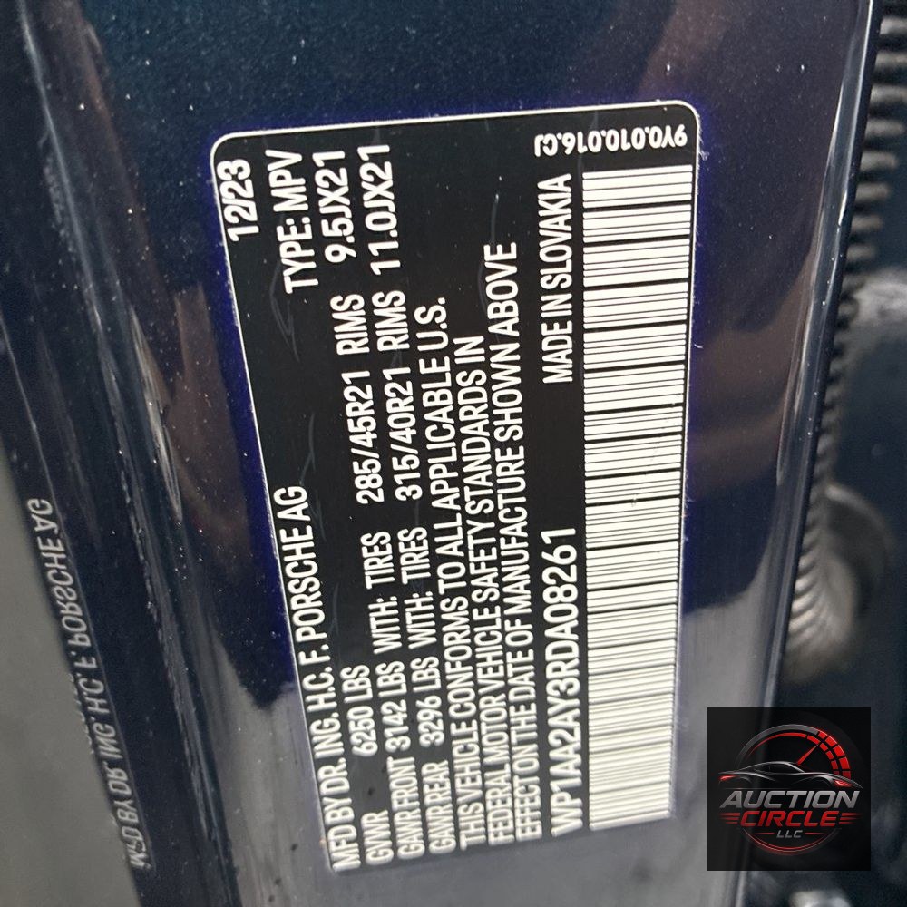 2024 Porsche Cayenne Base