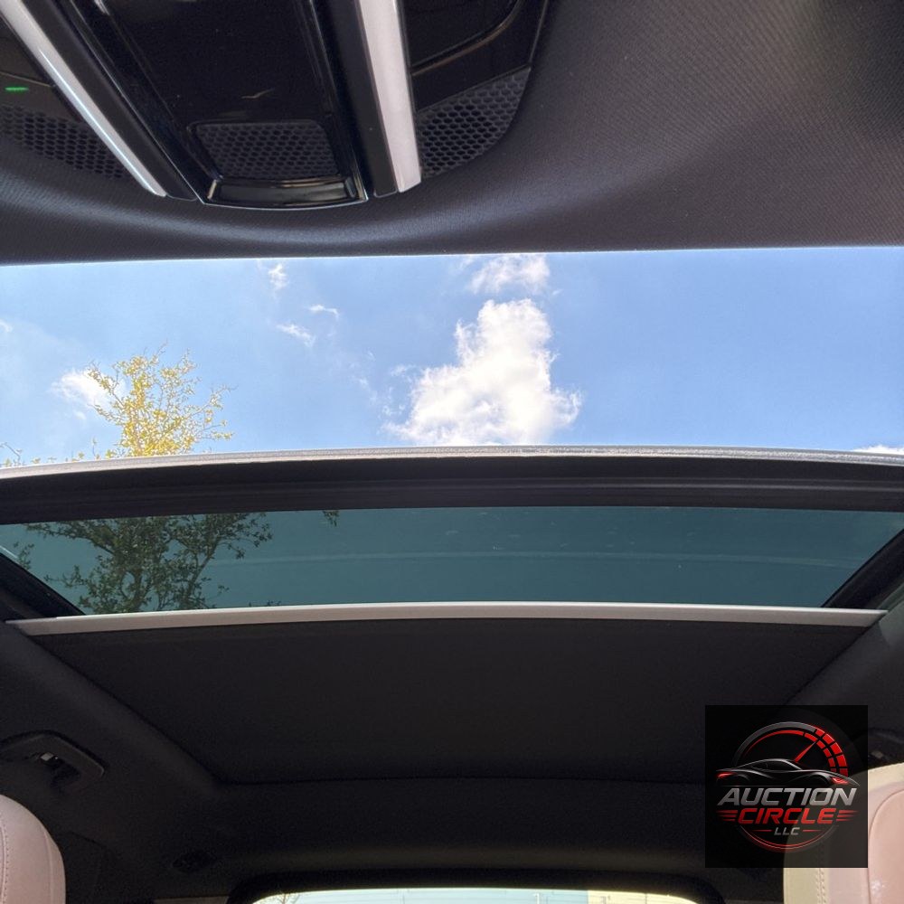 2022 Porsche Cayenne Base