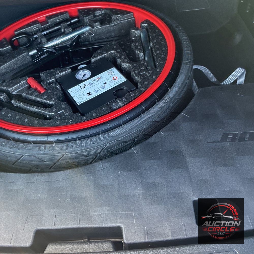 2022 Porsche Cayenne Base