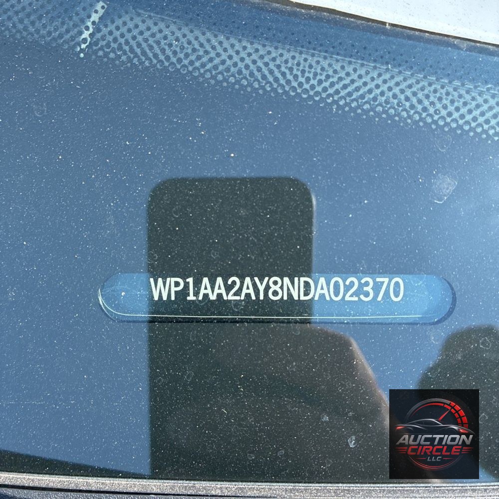 2022 Porsche Cayenne Base