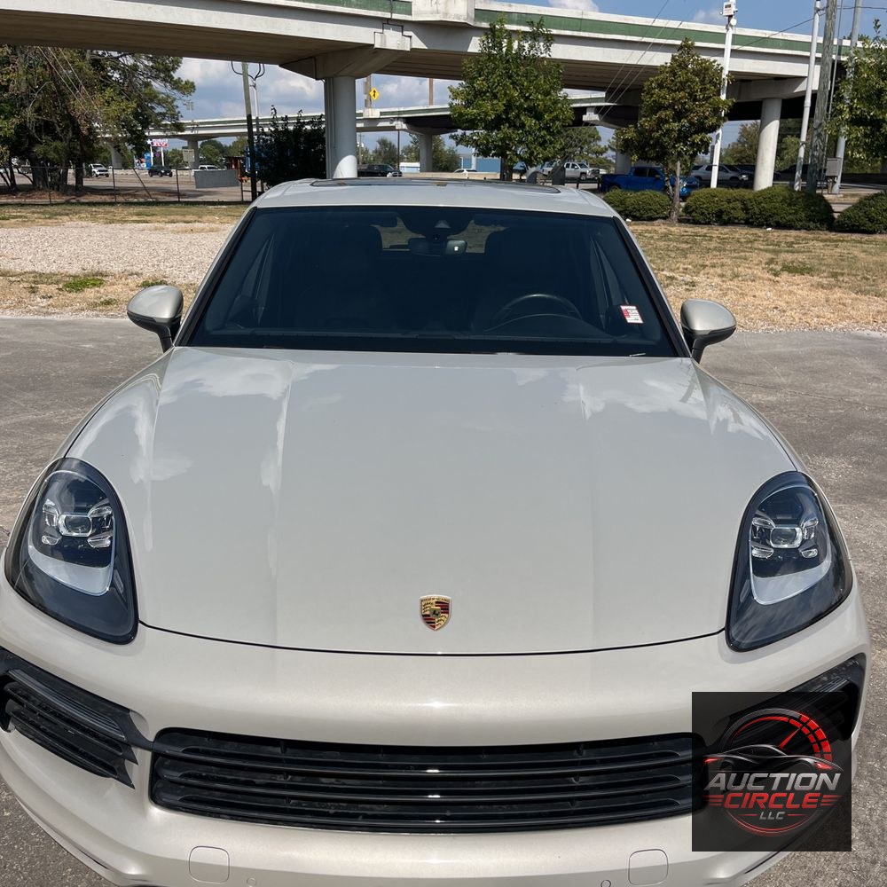 2021 Porsche Cayenne Base