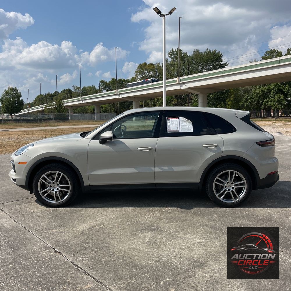 2021 Porsche Cayenne Base