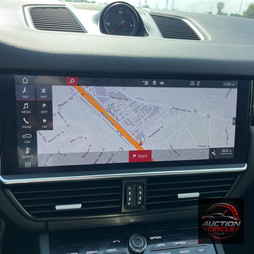 2021 Porsche Cayenne Base