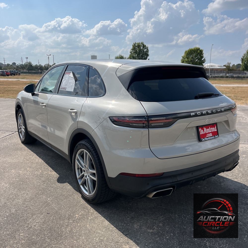 2021 Porsche Cayenne Base