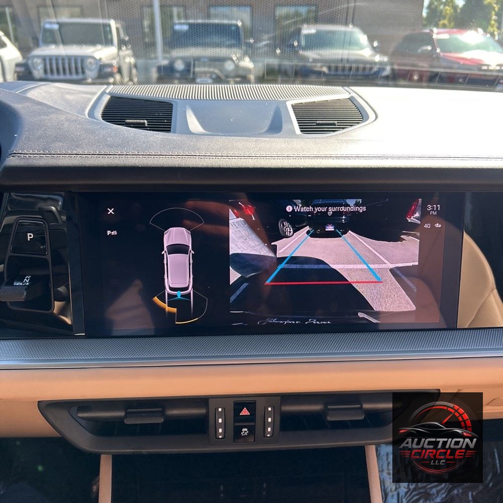 2024 Porsche Cayenne Base