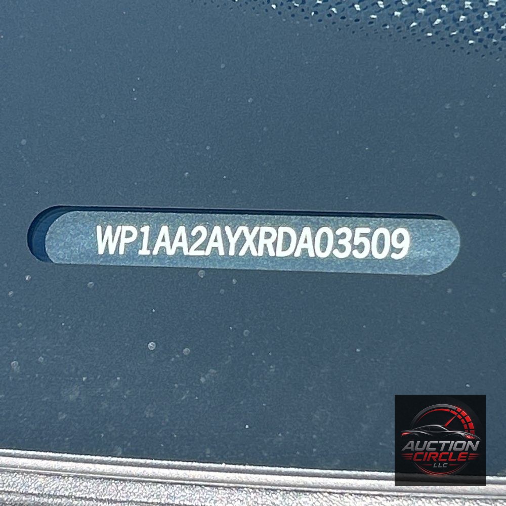 2024 Porsche Cayenne Base