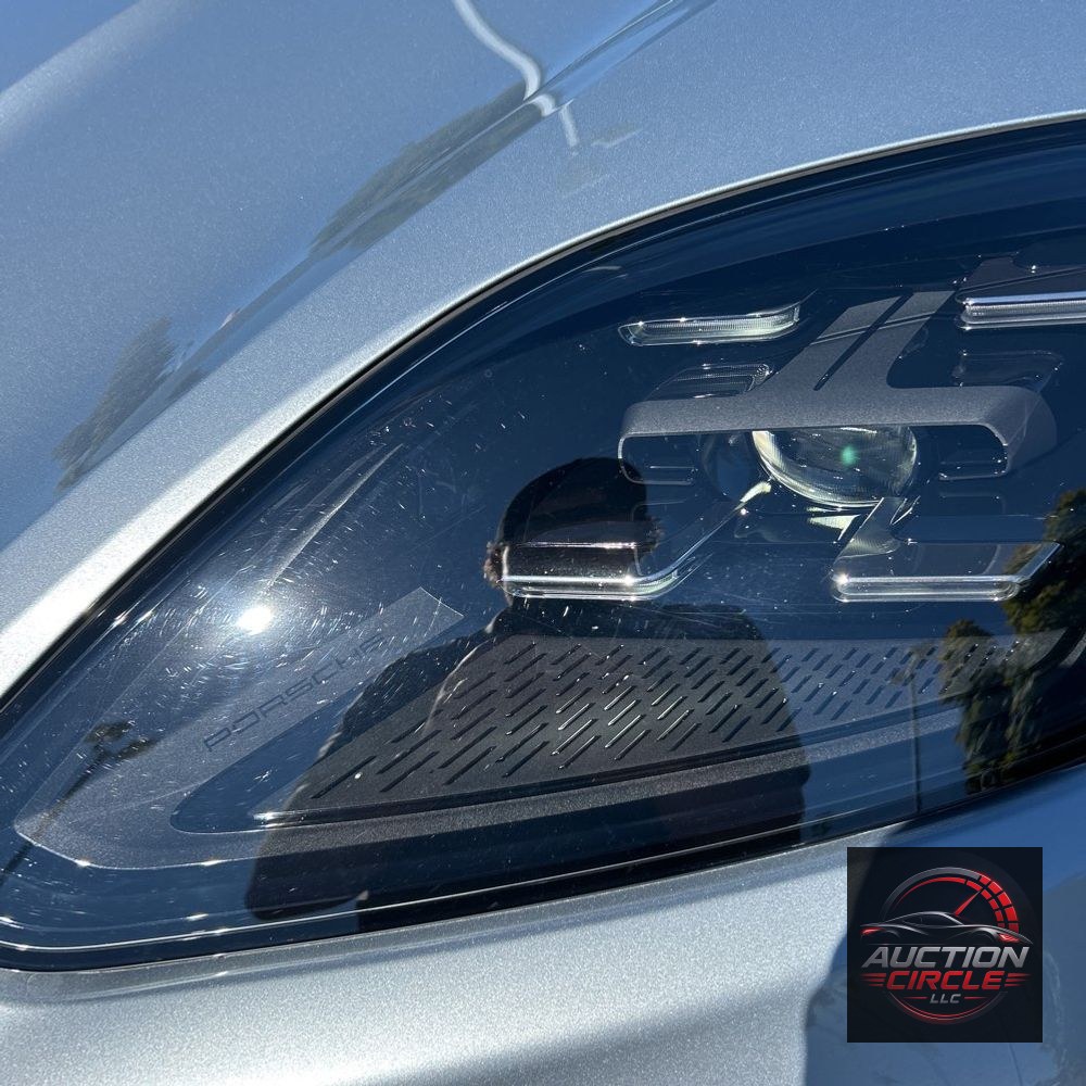 2024 Porsche Cayenne Base