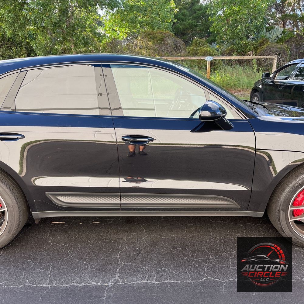 2022 Porsche Macan S