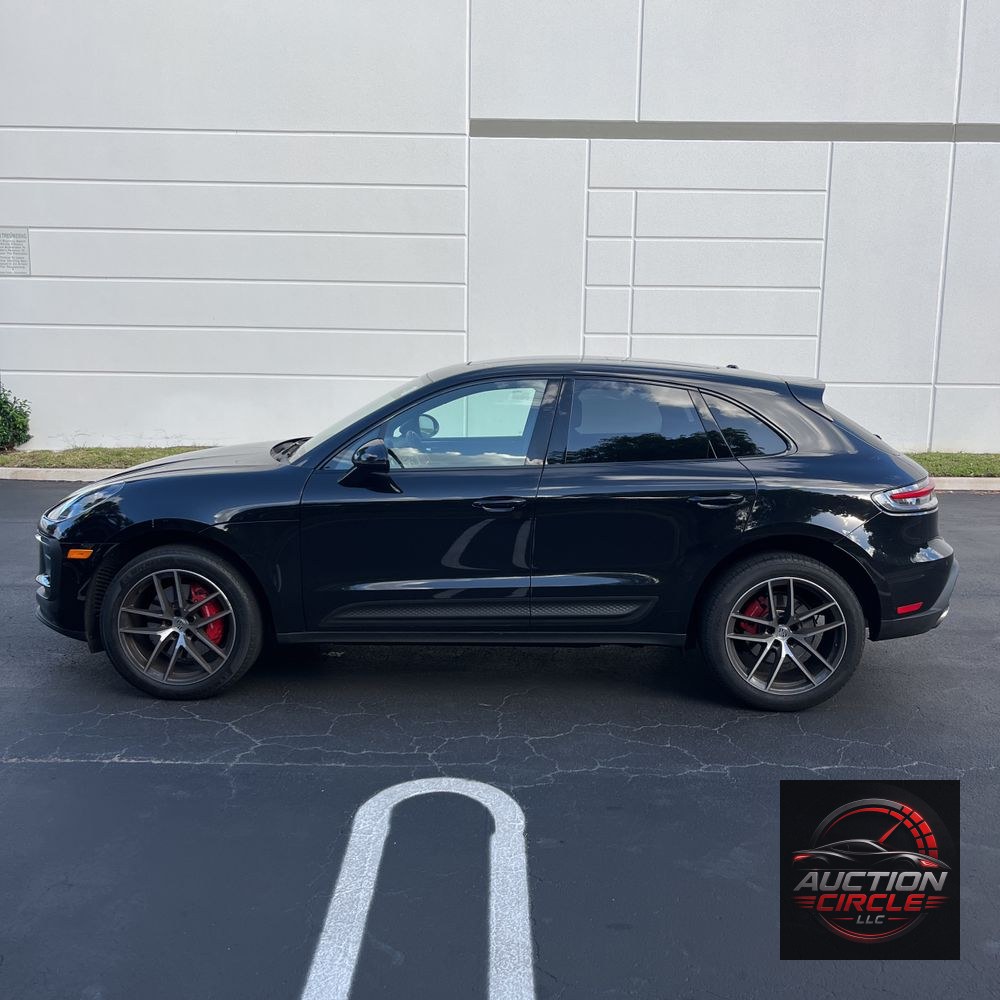 2022 Porsche Macan S