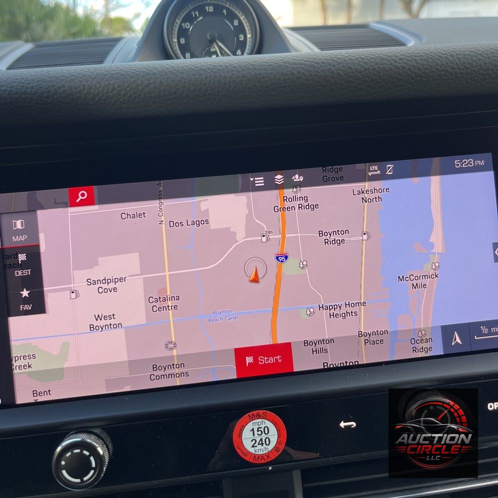 2022 Porsche Macan S