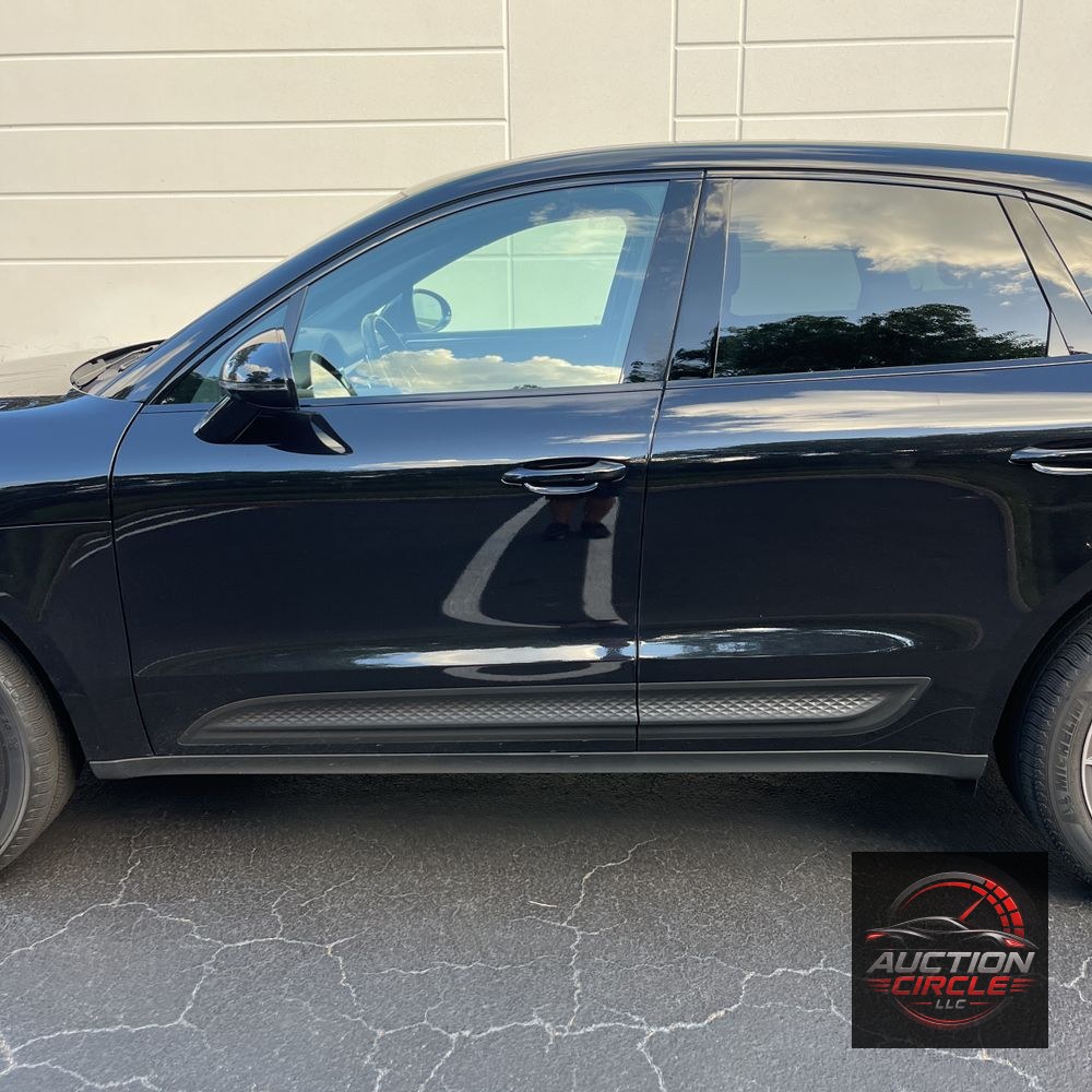 2022 Porsche Macan S