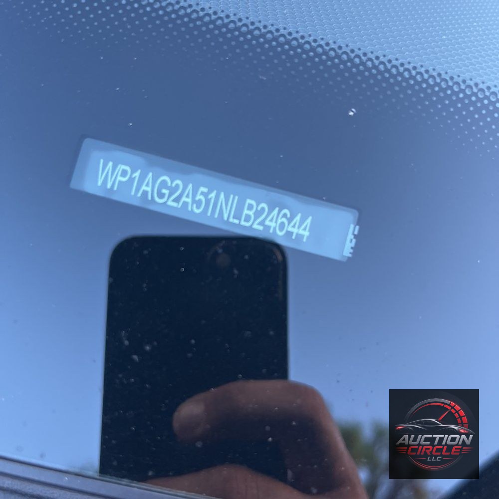 2022 Porsche Macan S