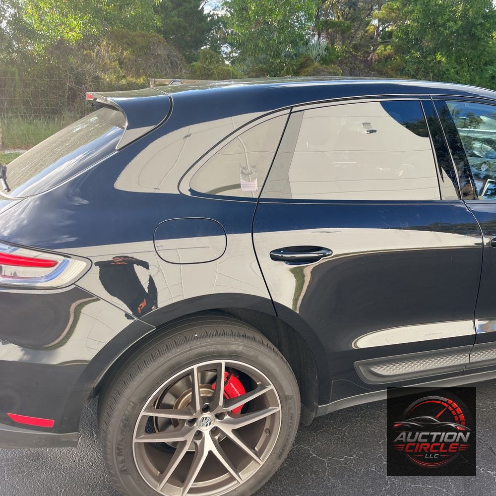 2022 Porsche Macan S