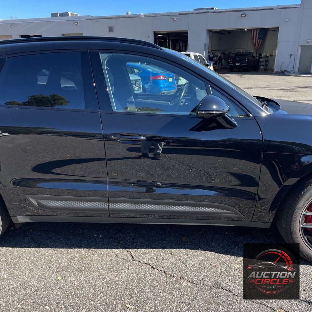 2023 Porsche Macan S