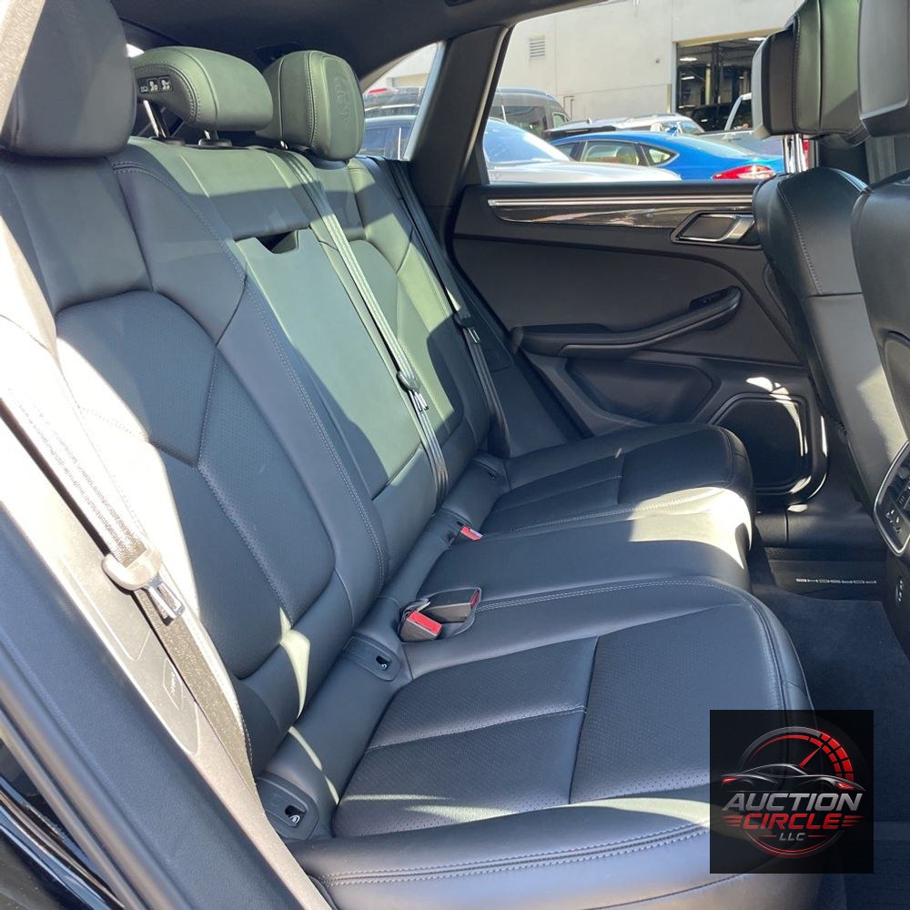 2023 Porsche Macan S