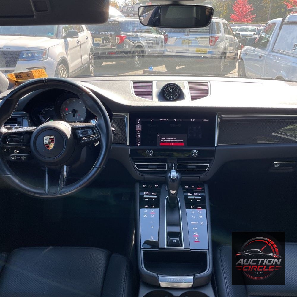 2023 Porsche Macan S