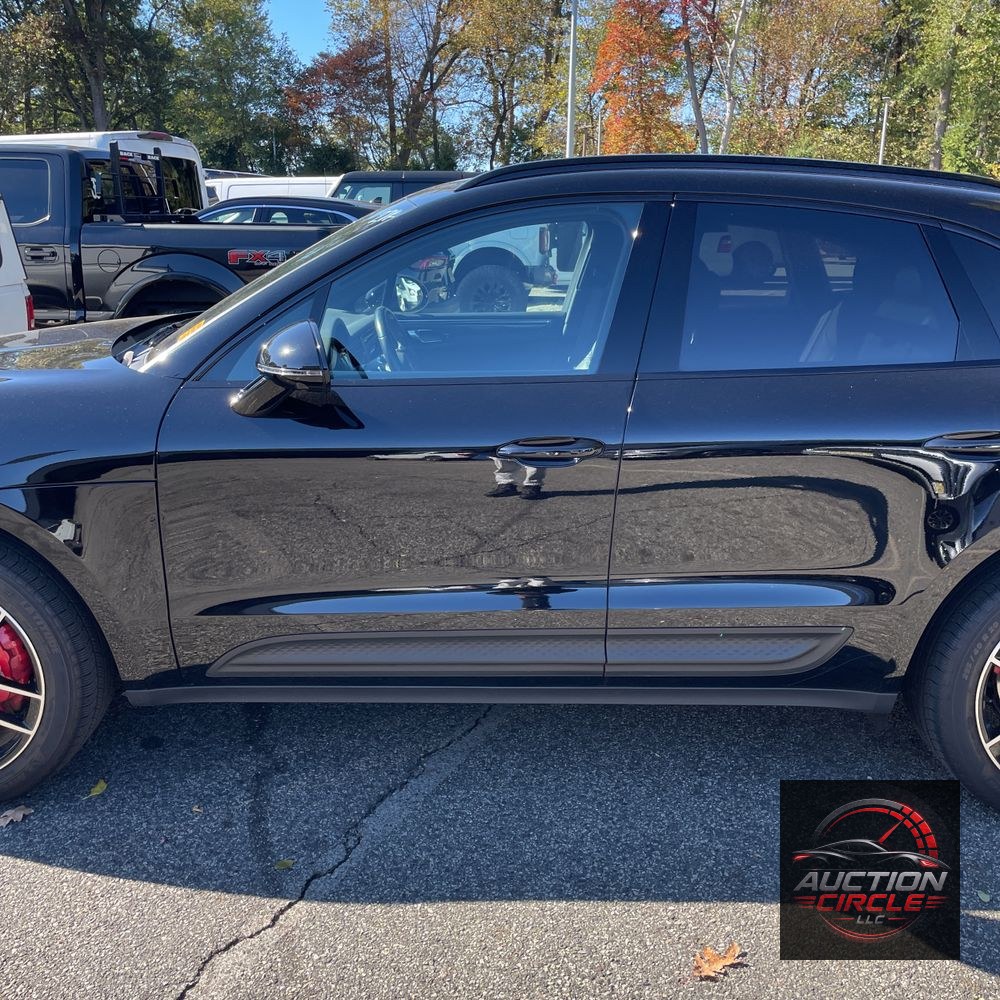 2023 Porsche Macan S