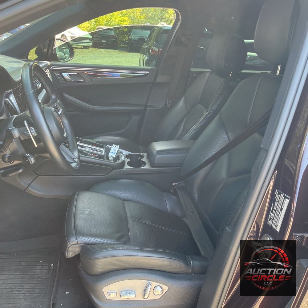 2023 Porsche Macan S