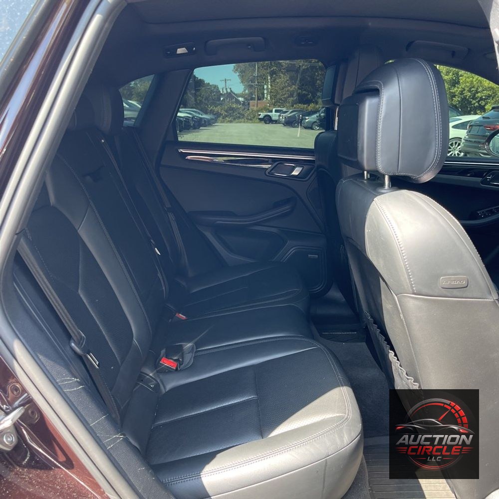 2023 Porsche Macan S