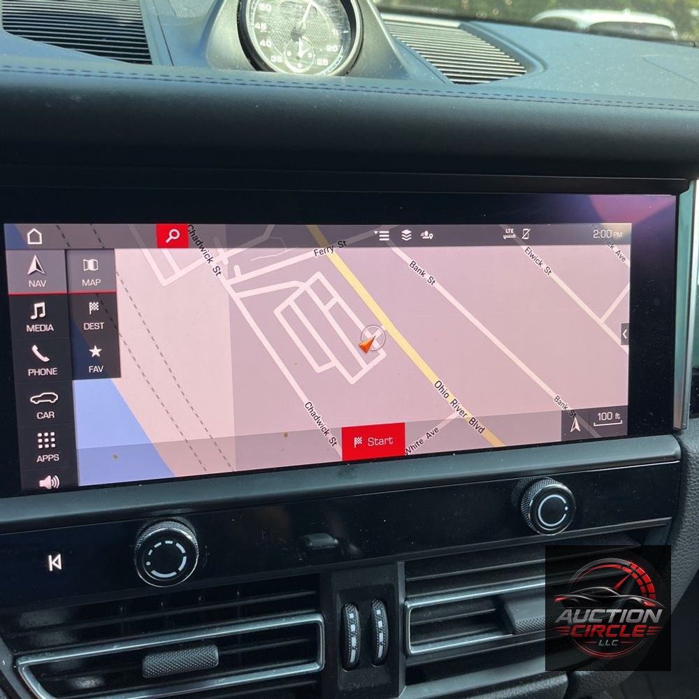 2023 Porsche Macan S