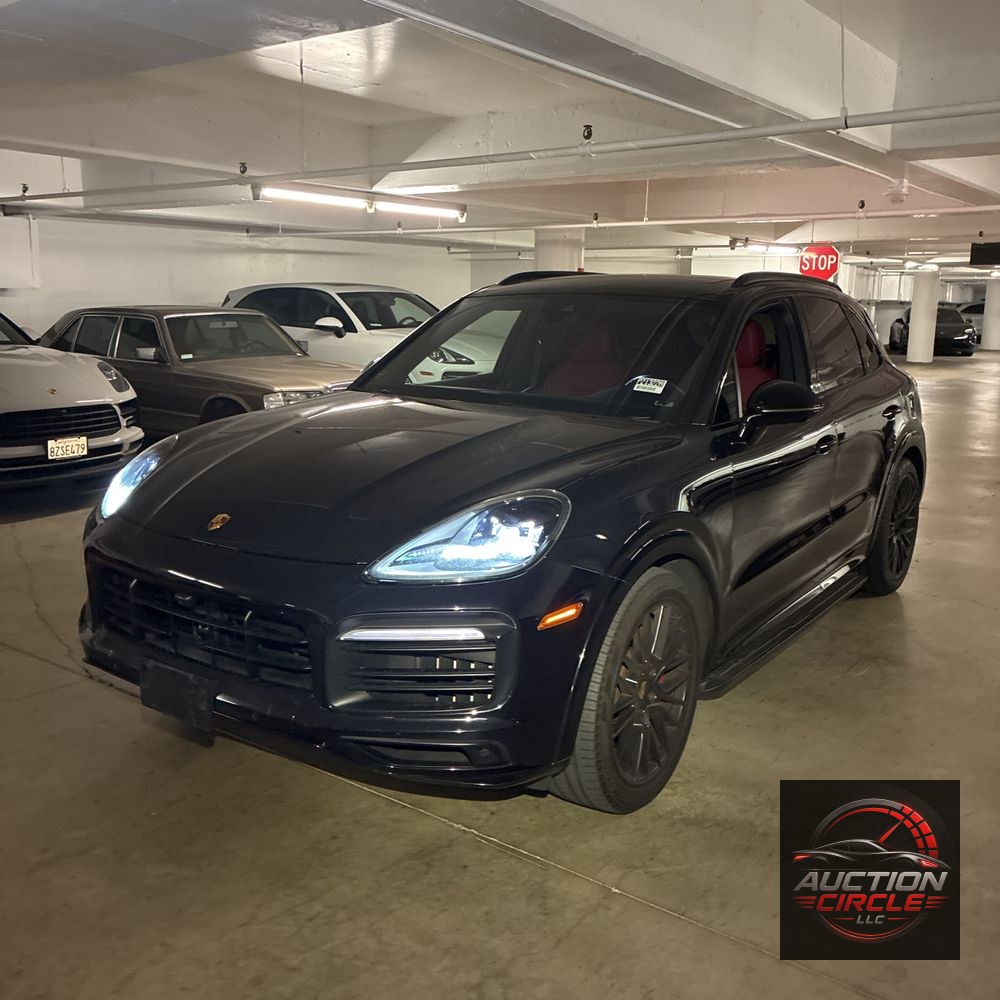 2022 Porsche Cayenne GTS
