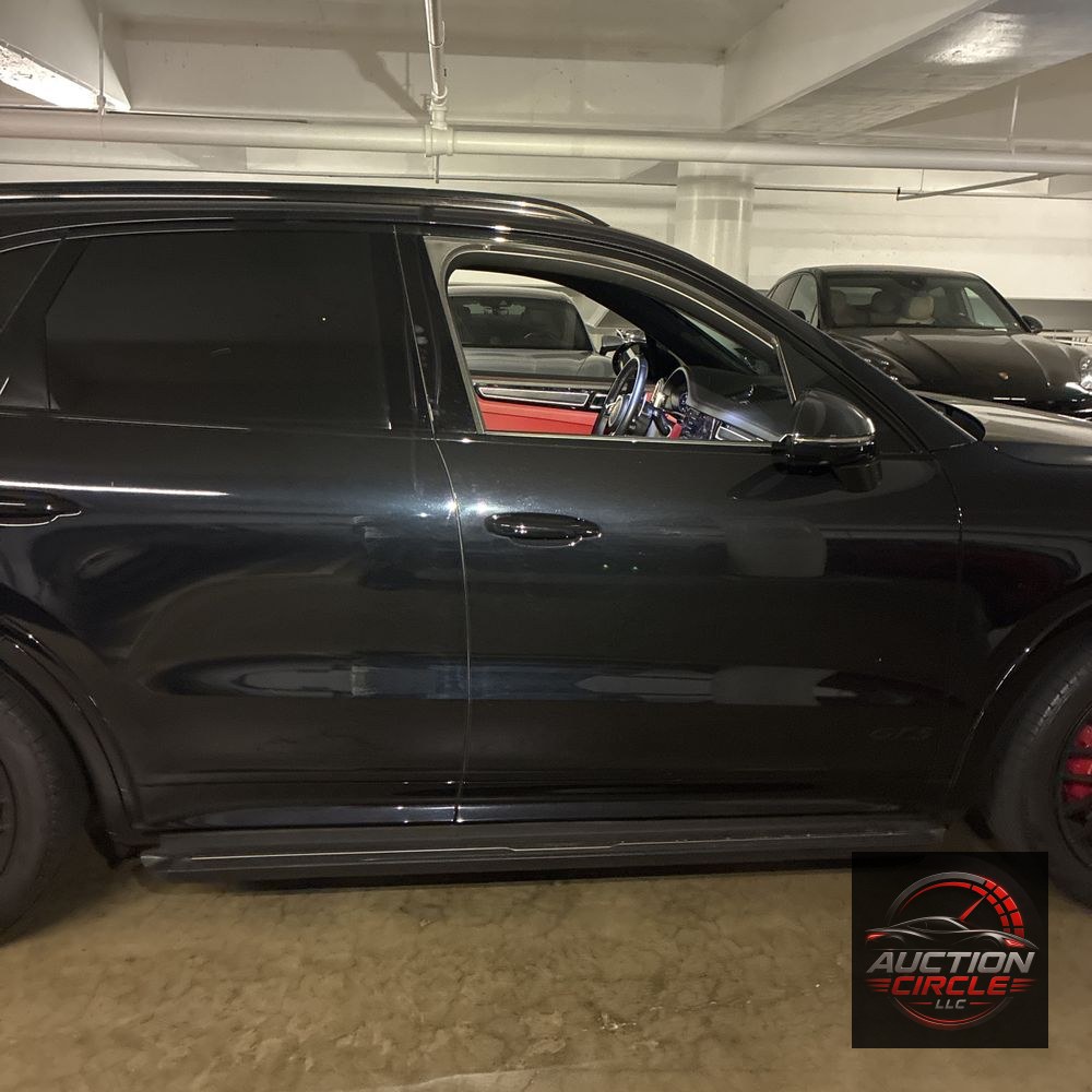 2022 Porsche Cayenne GTS