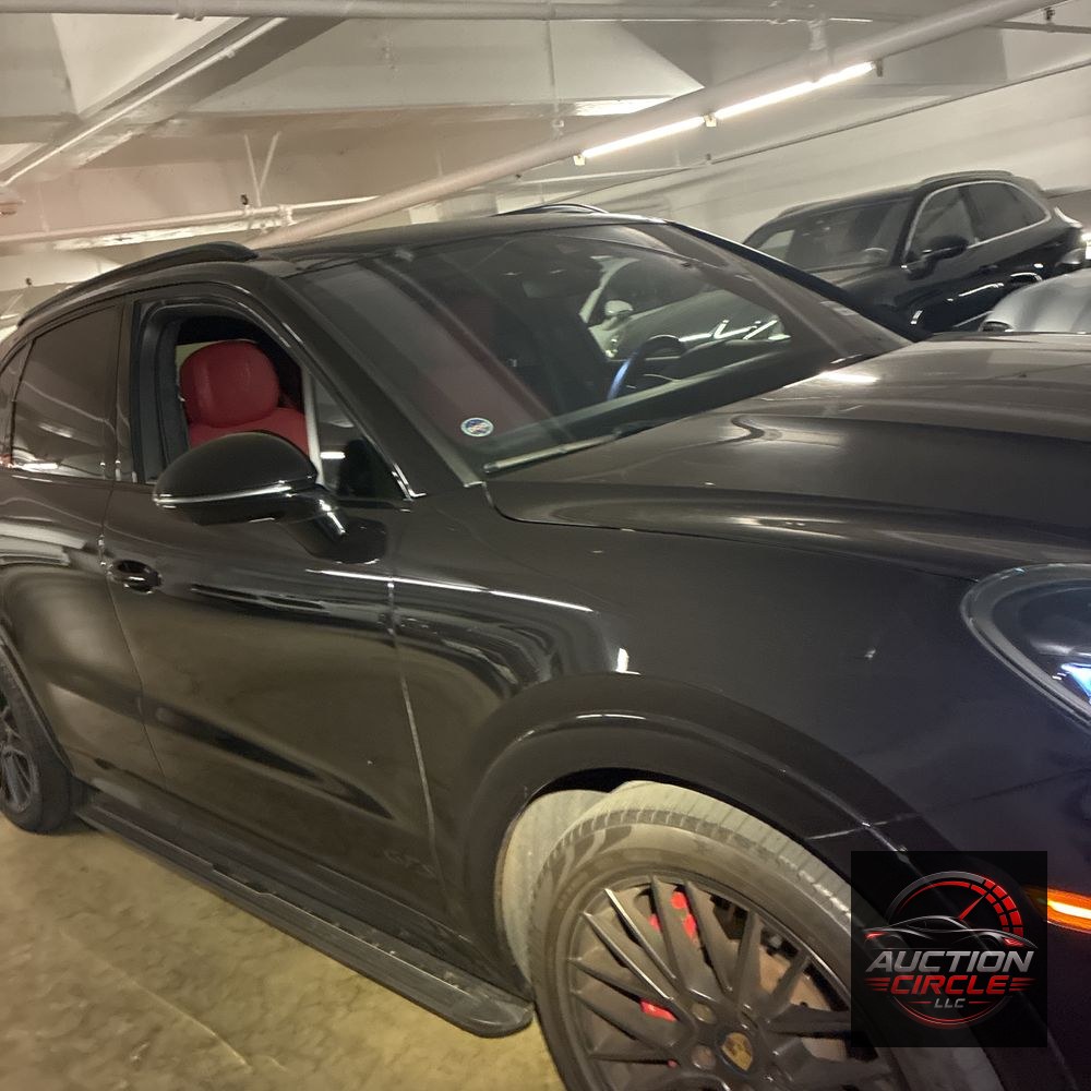 2022 Porsche Cayenne GTS