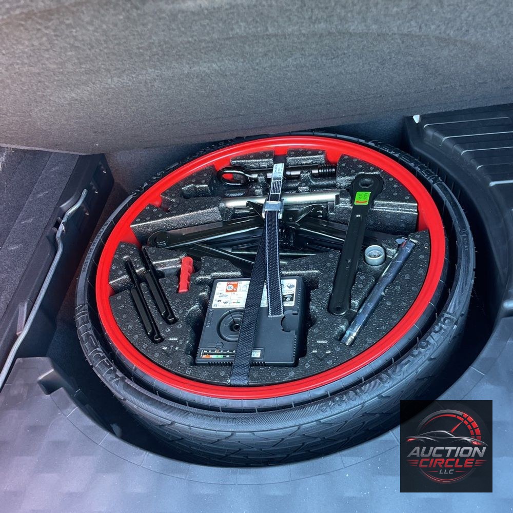 2025 Porsche Cayenne GTS