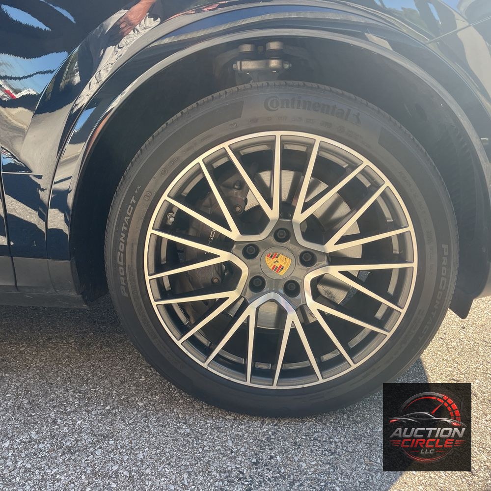 2022 Porsche Cayenne Coupe