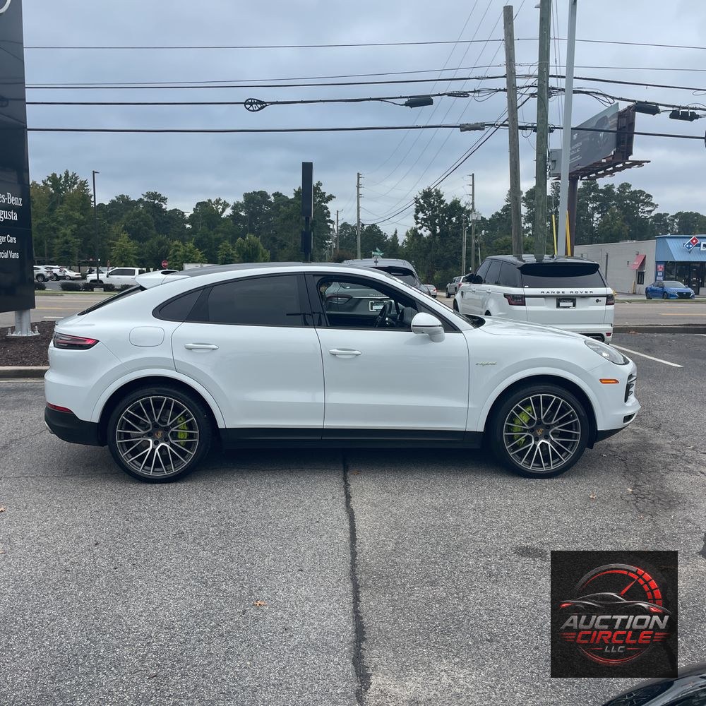 2023 Porsche Cayenne E-Hybrid