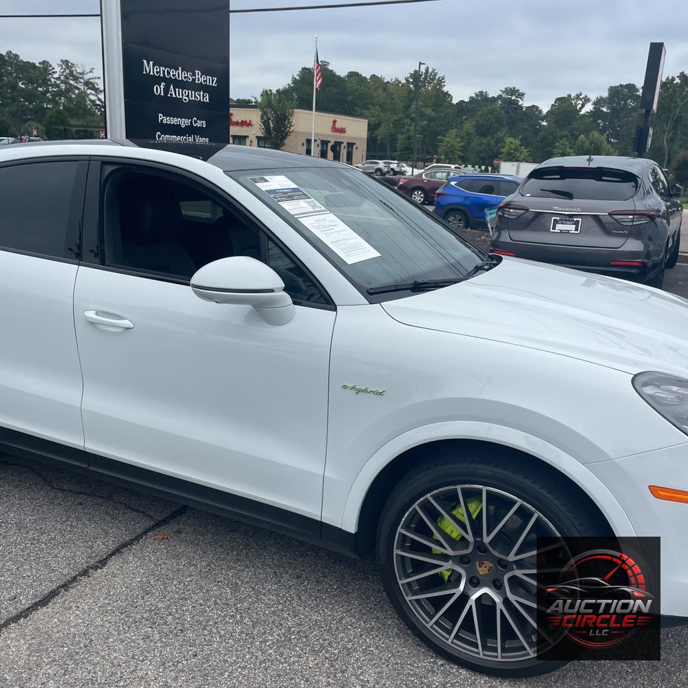 2023 Porsche Cayenne E-Hybrid
