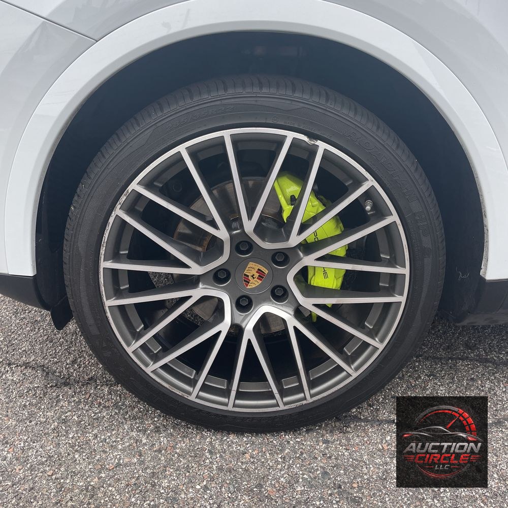2023 Porsche Cayenne E-Hybrid