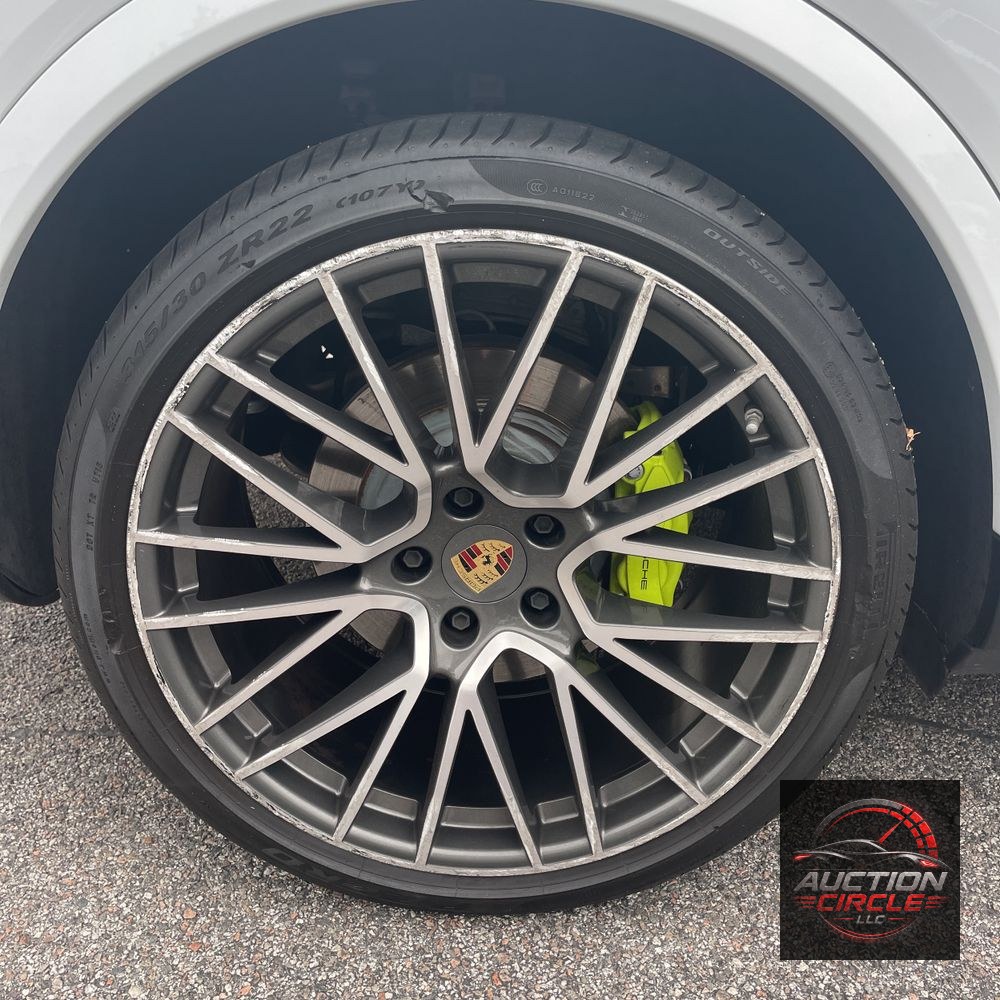2023 Porsche Cayenne E-Hybrid