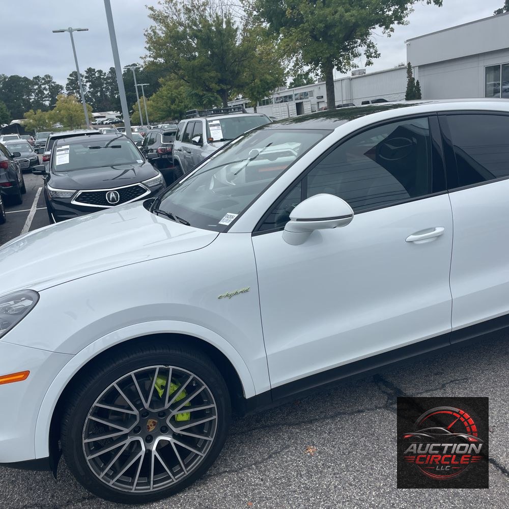 2023 Porsche Cayenne E-Hybrid