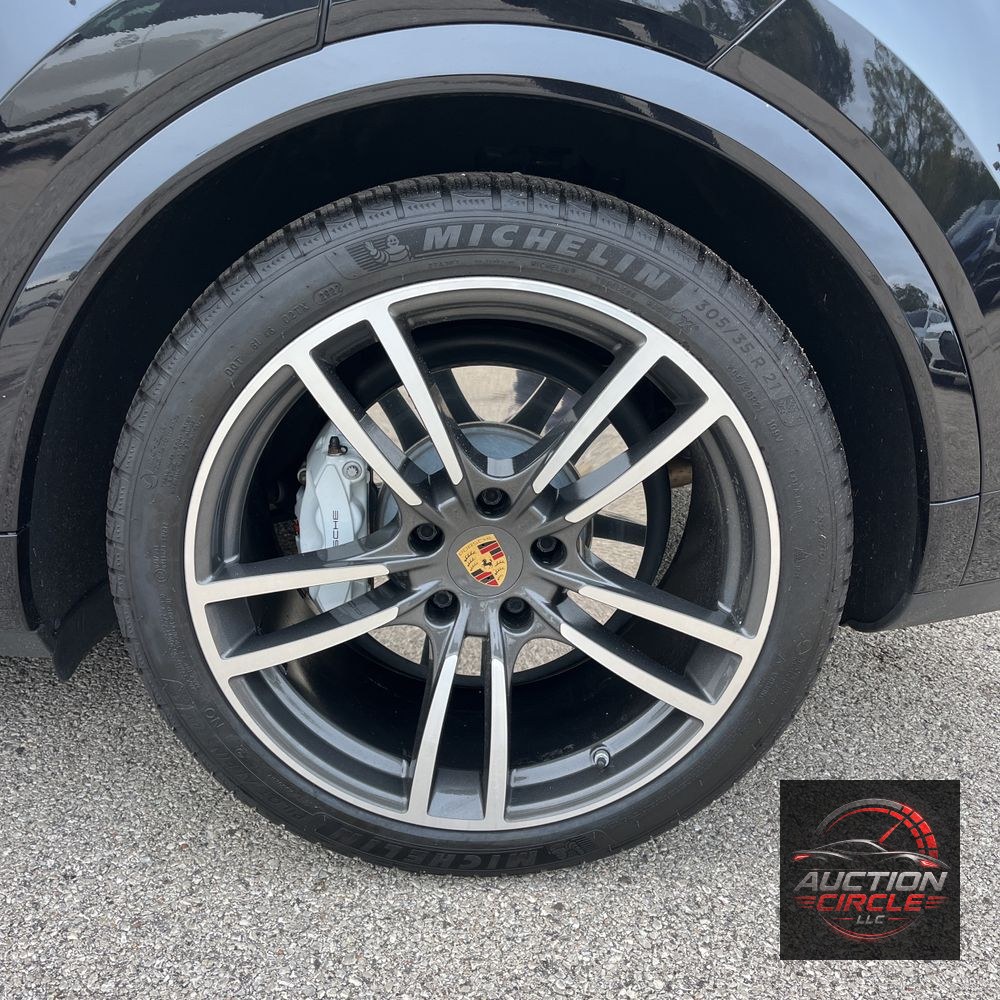 2021 Porsche Cayenne Turbo Coupe