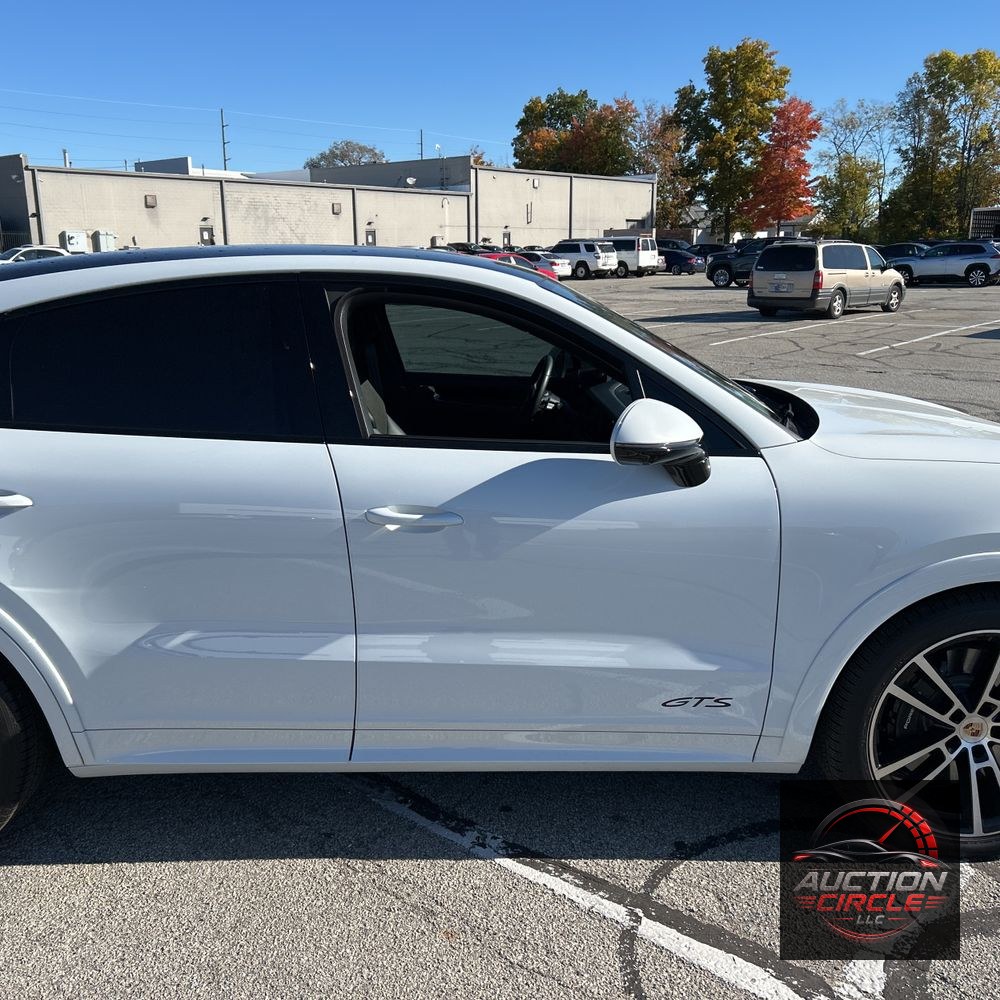 2025 Porsche Cayenne GTS