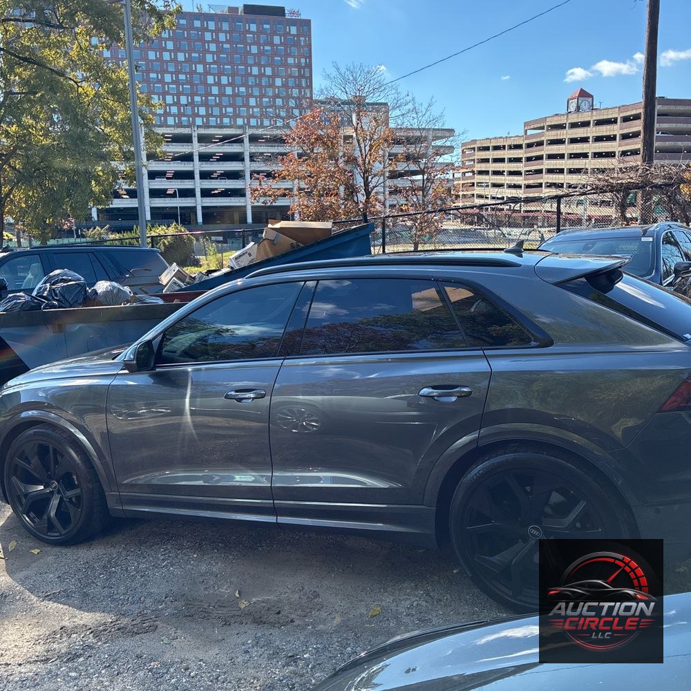 2022 Audi RS Q8