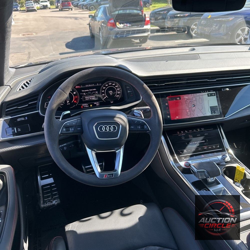 2023 Audi RS Q8
