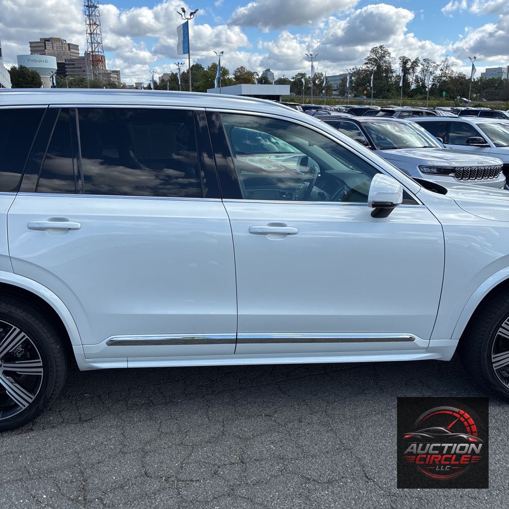 2023 Volvo XC90 B6 - Ultimate